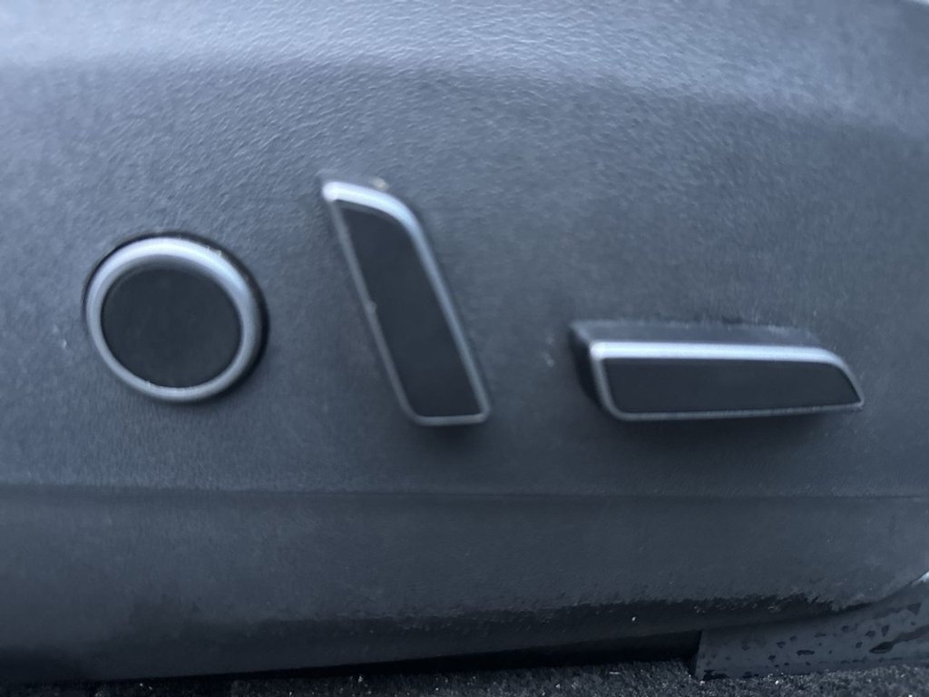 Used Tesla Model Y 2022 for sale - 77725806: Photo 22