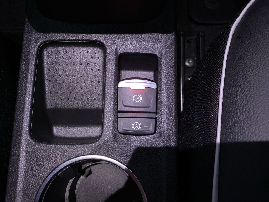 Used Renault Captur 2024 for sale - 76791970: Photo 25