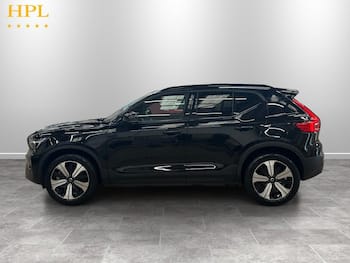 Used Volvo XC40 2023 for sale - 79643109: Photo