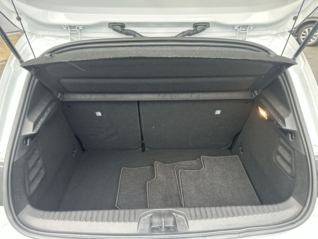 Used Renault Clio 2023 for sale - 77139444: Photo 19