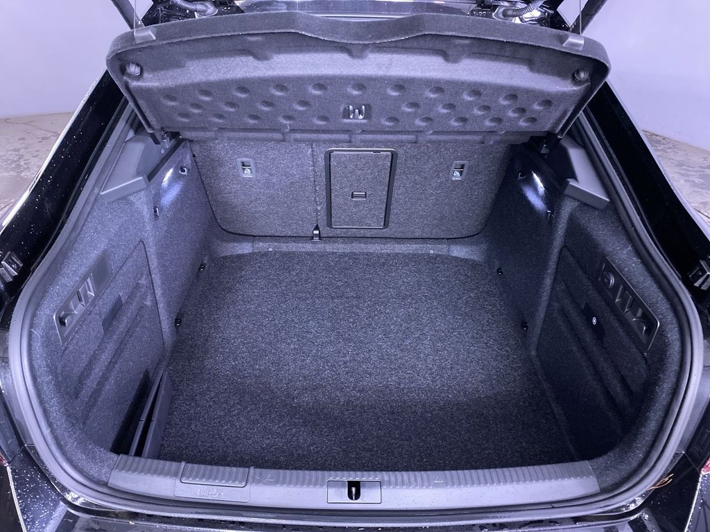 Used Skoda Superb 2024 for sale - 78016943: Photo 13