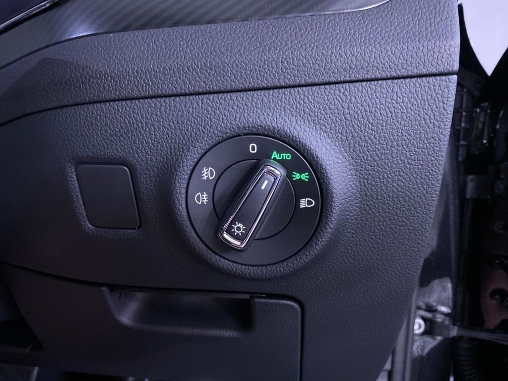 Used Skoda Superb 2024 for sale - 78016943: Photo 23