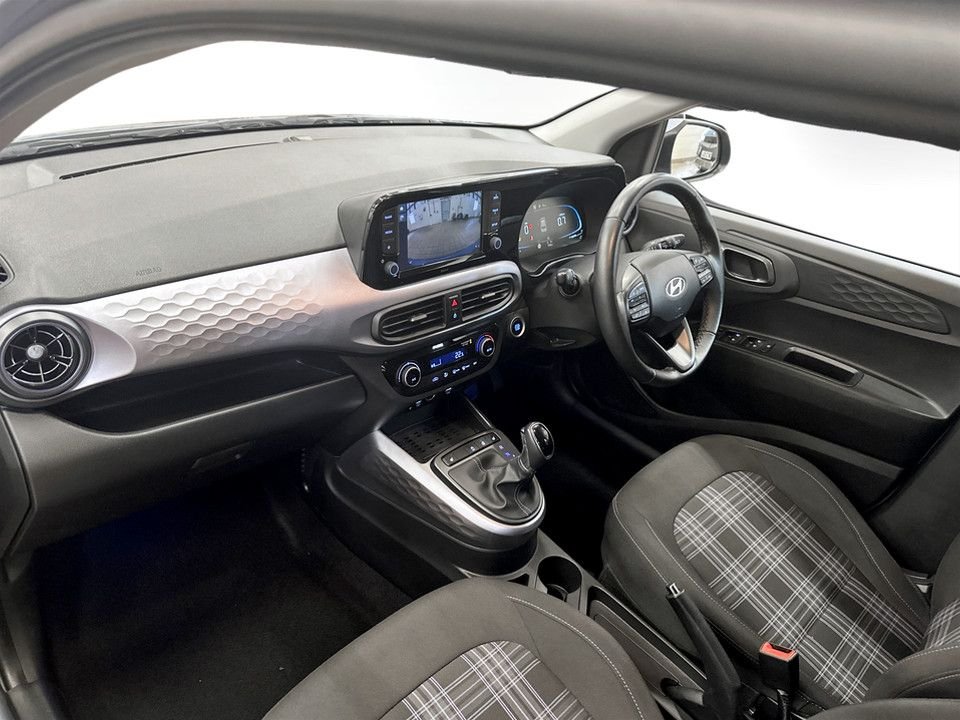 Used Hyundai i10 2023 for sale - 77582907: Photo 15