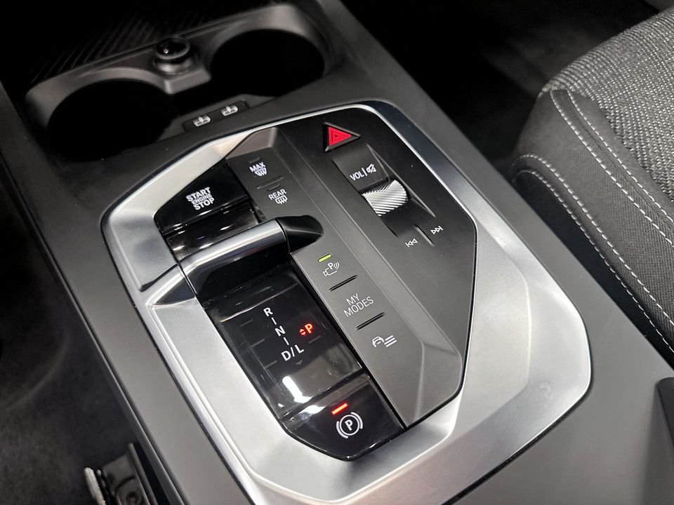 Used BMW 1 Series 2025 for sale - 77654842: Photo 17