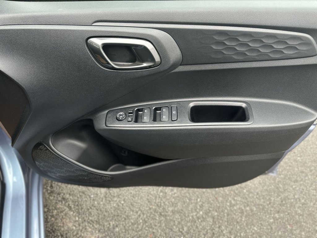 Used Hyundai i10 2023 for sale - 77422076: Photo 21