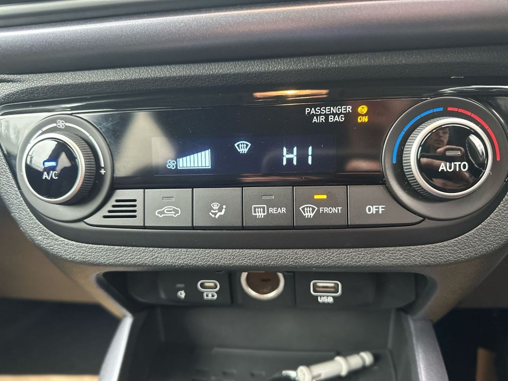 Used Hyundai i10 2023 for sale - 77422076: Photo 24