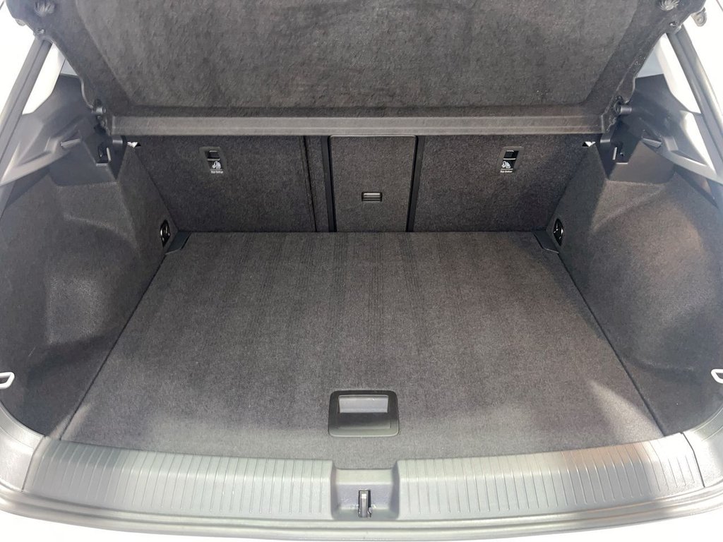 Used Volkswagen T-Roc 2022 for sale - 77110489: Photo 12