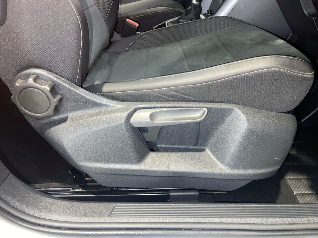 Used Volkswagen T-Roc 2022 for sale - 77110489: Photo 23