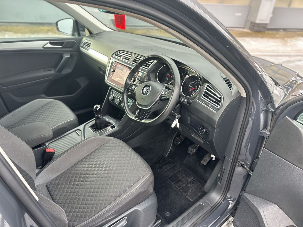 Used Volkswagen Tiguan 2017 for sale - 77111173: Photo 14