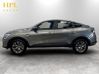 Used Renault Arkana 2024 for sale - 79103712: Photo