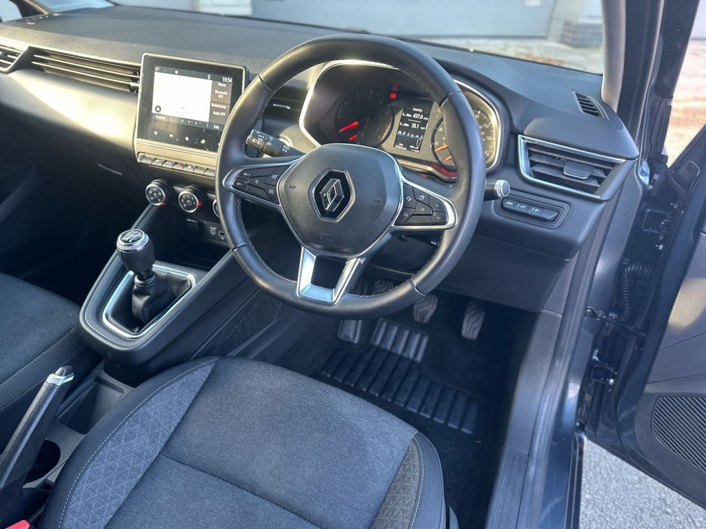 Used Renault Clio 2020 for sale - 76792300: Photo 14