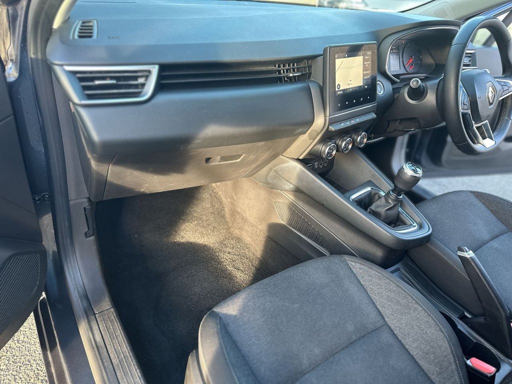 Used Renault Clio 2020 for sale - 76792300: Photo 16