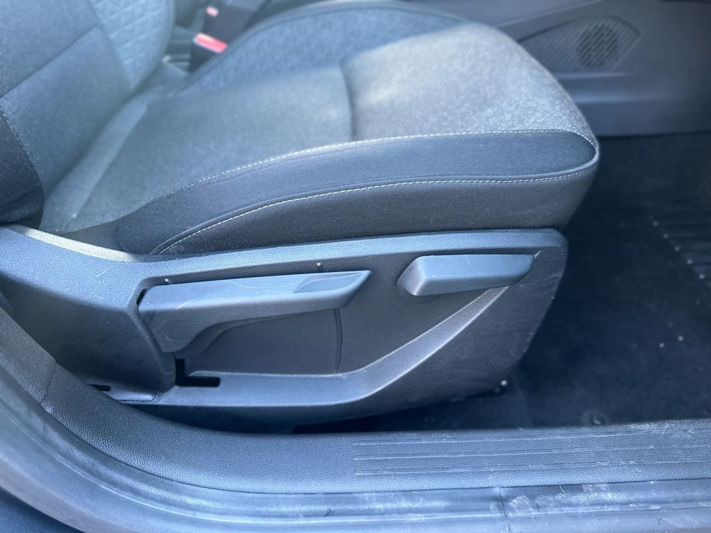 Used Renault Clio 2020 for sale - 76792300: Photo 21