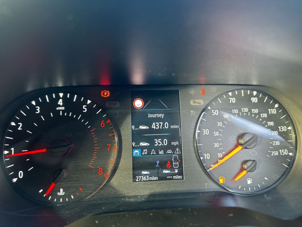 Used Renault Clio 2020 for sale - 76792300: Photo 23