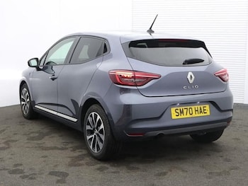 Used Renault Clio 2020 for sale - 76792300: Photo