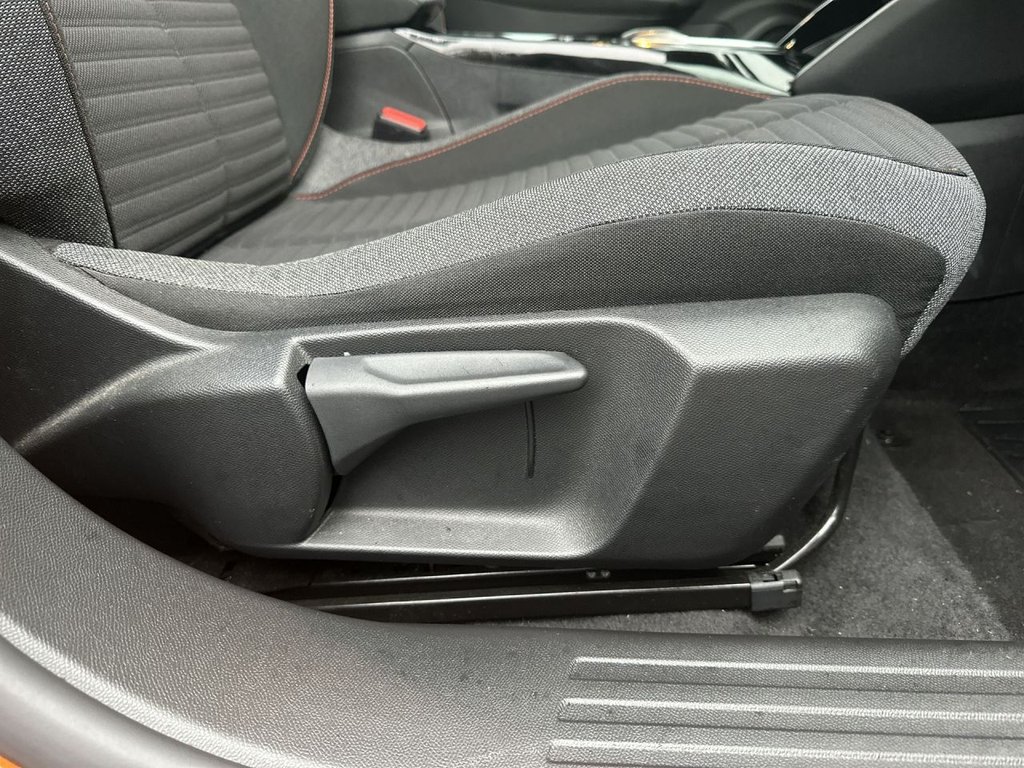 Used Peugeot E-2008 2022 for sale - 76792219: Photo 20