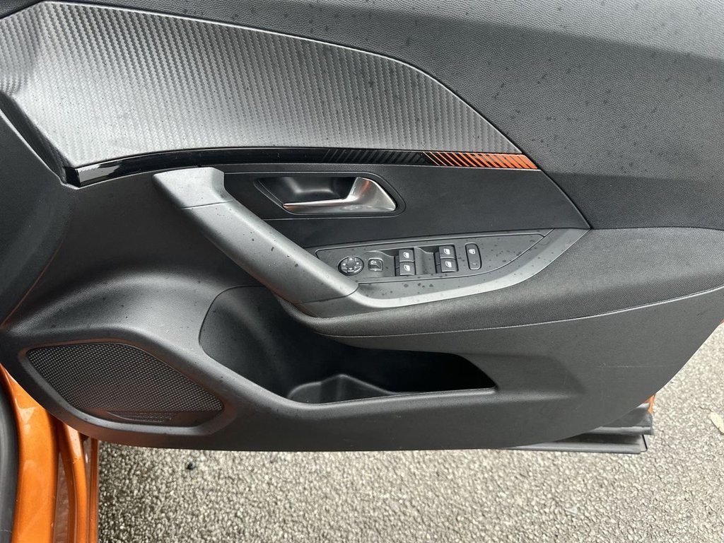 Used Peugeot E-2008 2022 for sale - 76792219: Photo 21