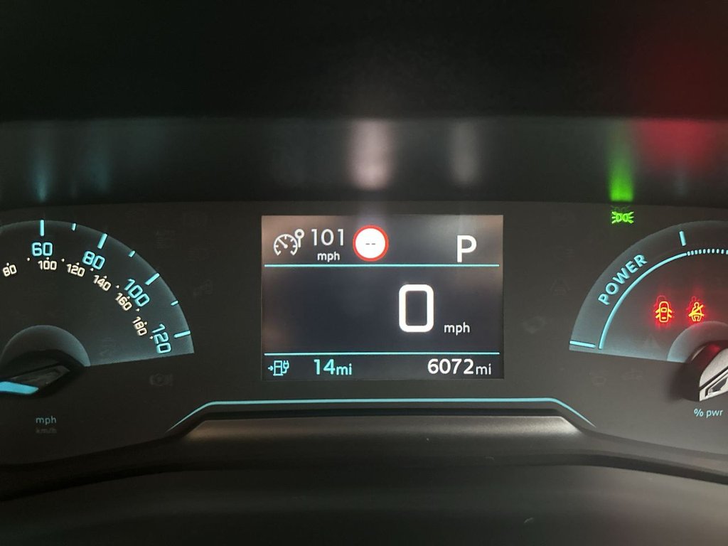 Used Peugeot E-2008 2022 for sale - 76792219: Photo 22