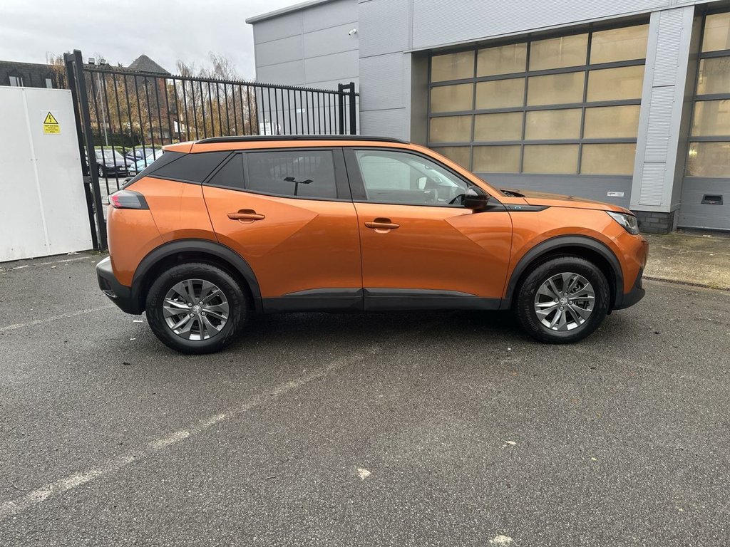 Used Peugeot E-2008 2022 for sale - 76792219: Photo 9