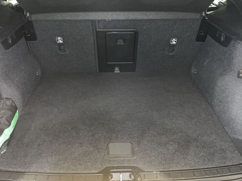 Used Volvo XC40 2022 for sale - 77512553: Photo 13