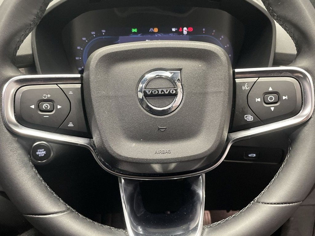 Used Volvo XC40 2022 for sale - 77512553: Photo 21