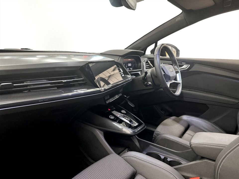 Used Audi Q4 e-tron 2023 for sale - 77821475: Photo 15