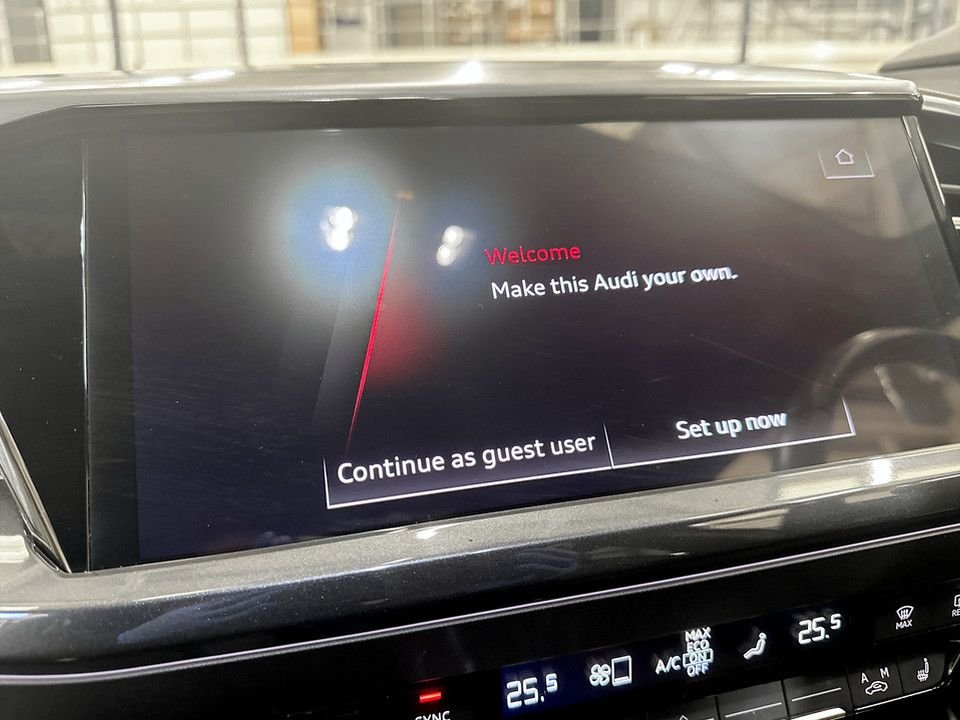 Used Audi Q4 e-tron 2023 for sale - 77821475: Photo 16