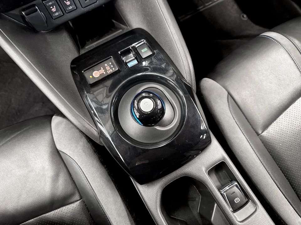 Used Nissan Leaf 2022 for sale - 78002517: Photo 17