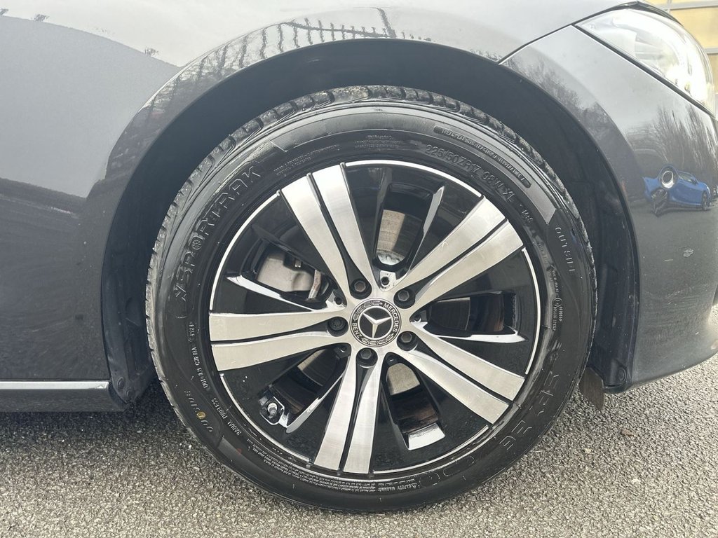 Used Mercedes-Benz C Class 2022 for sale - 77437188: Photo 11