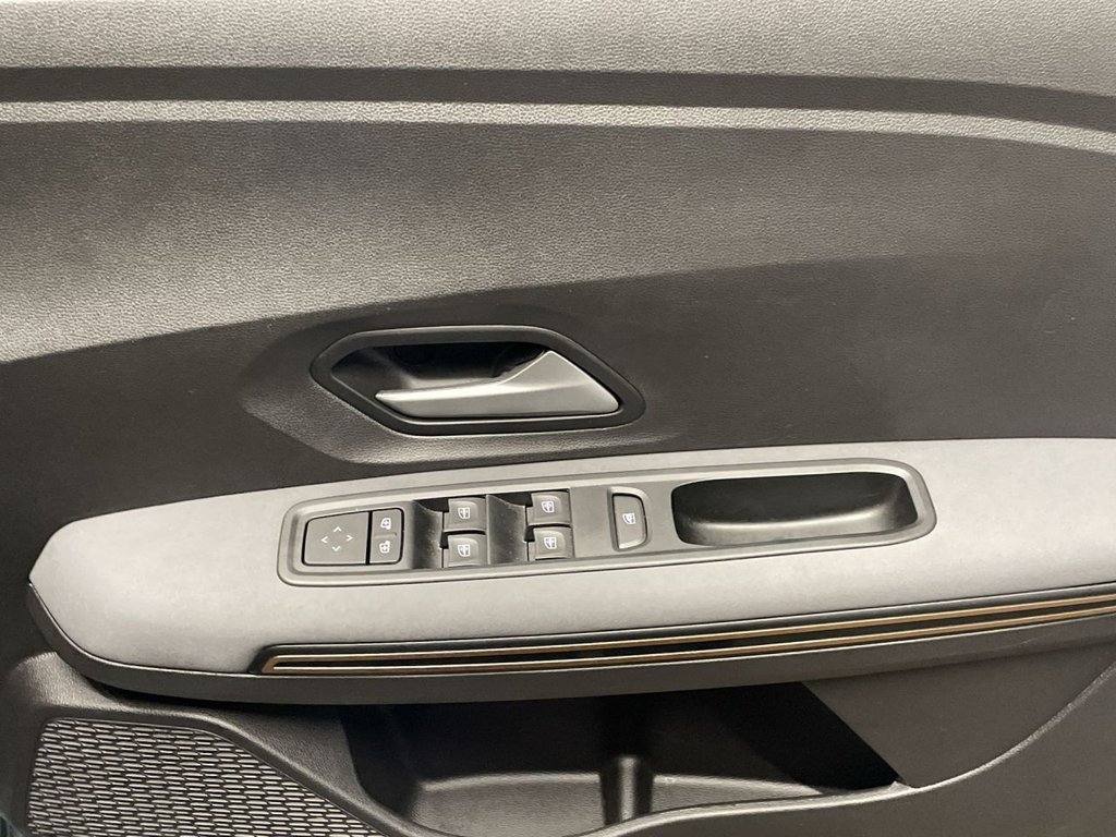 Used Dacia Sandero Stepway 2024 for sale - 77966817: Photo 24