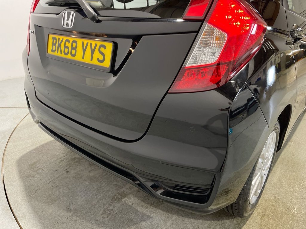 Used Honda Jazz 2018 for sale - 77748435: Photo 13