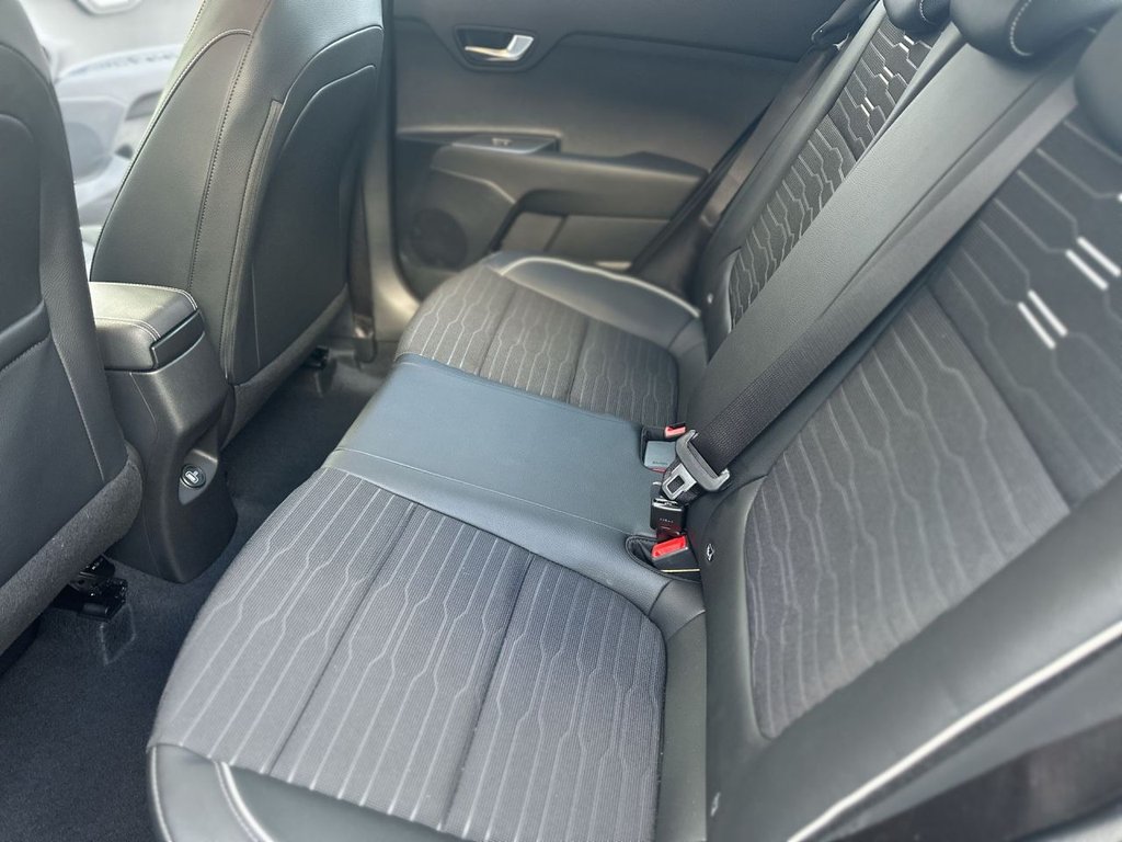 Used Kia Stonic 2025 for sale - 76792074: Photo 17