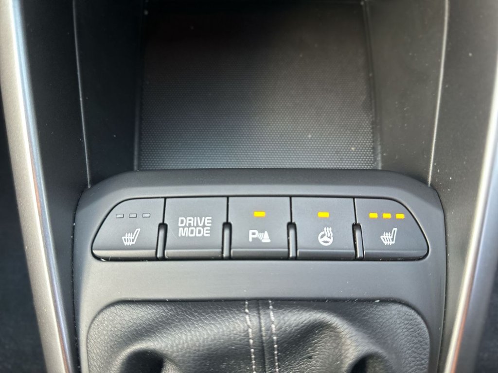 Used Kia Stonic 2025 for sale - 76792074: Photo 21