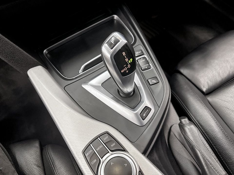 Used BMW 3 Series 2018 for sale - 77764728: Photo 17