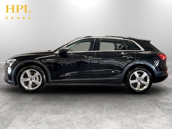 Used Audi e-tron 2022 for sale - 78607640: Photo