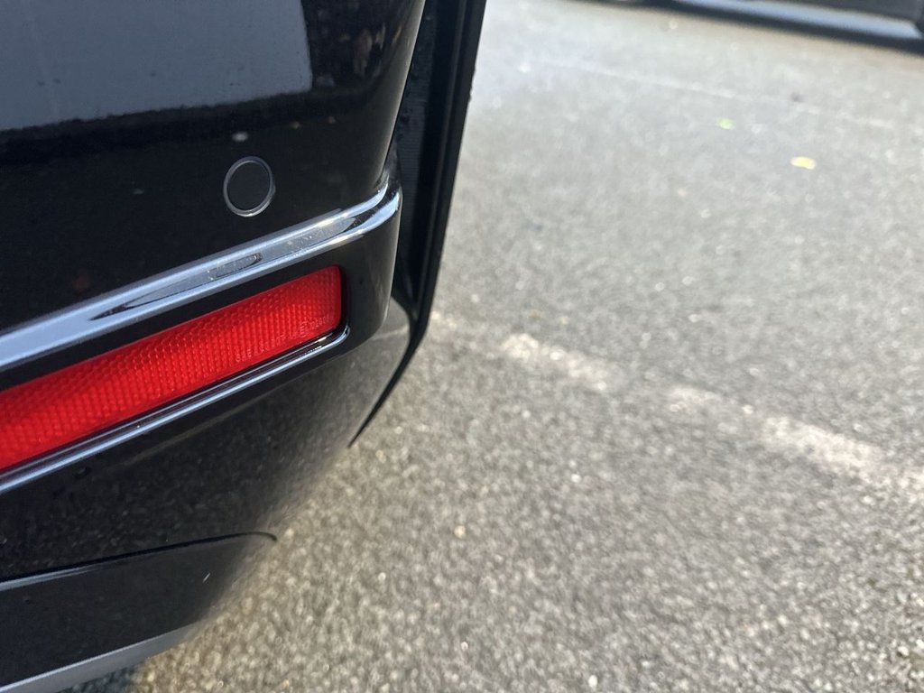 Used BMW i4 2023 for sale - 77249862: Photo 13