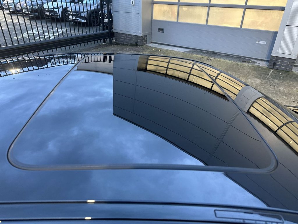 Used BMW i4 2023 for sale - 77249862: Photo 17