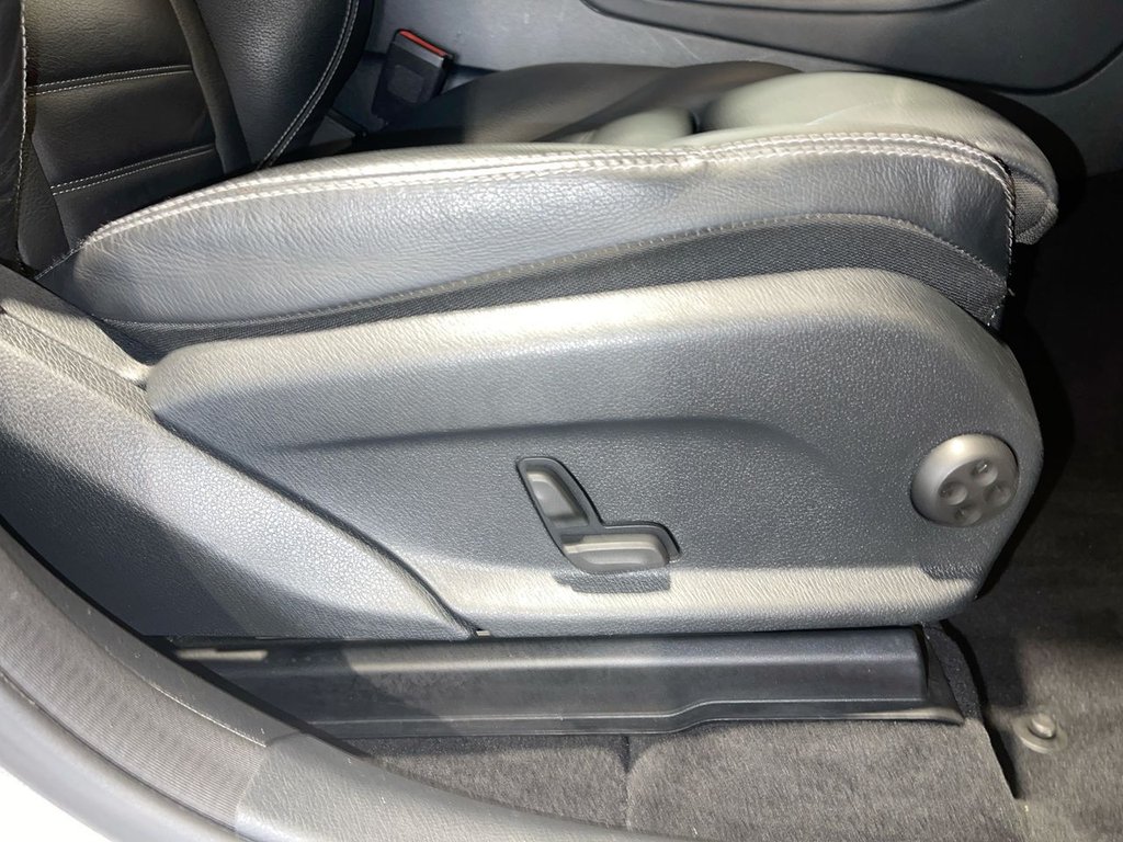 Used Mercedes-Benz GLC 2022 for sale - 77193518: Photo 24