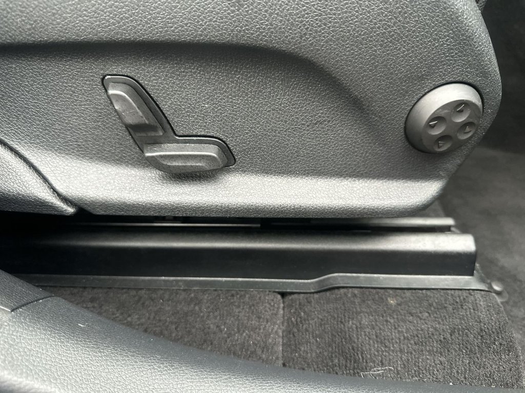 Used Mercedes-Benz EQC 2022 for sale - 77464090: Photo 25