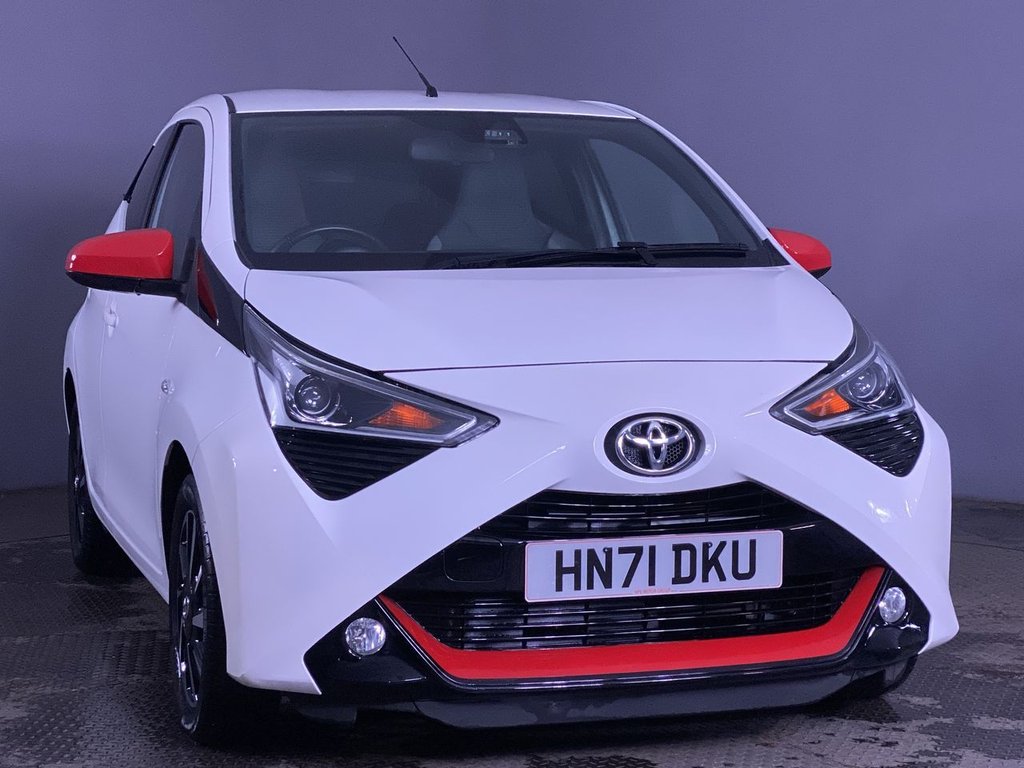 Used Toyota AYGO 2021 for sale - 76820331: Photo 2