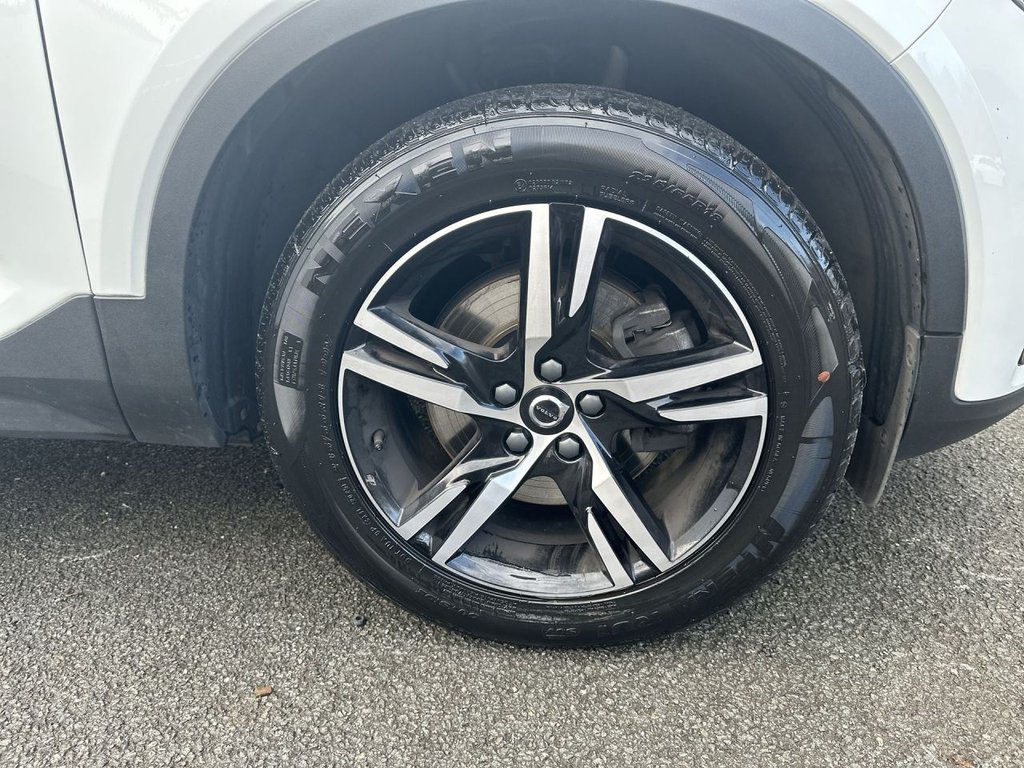 Used Volvo XC40 2023 for sale - 77498410: Photo 11
