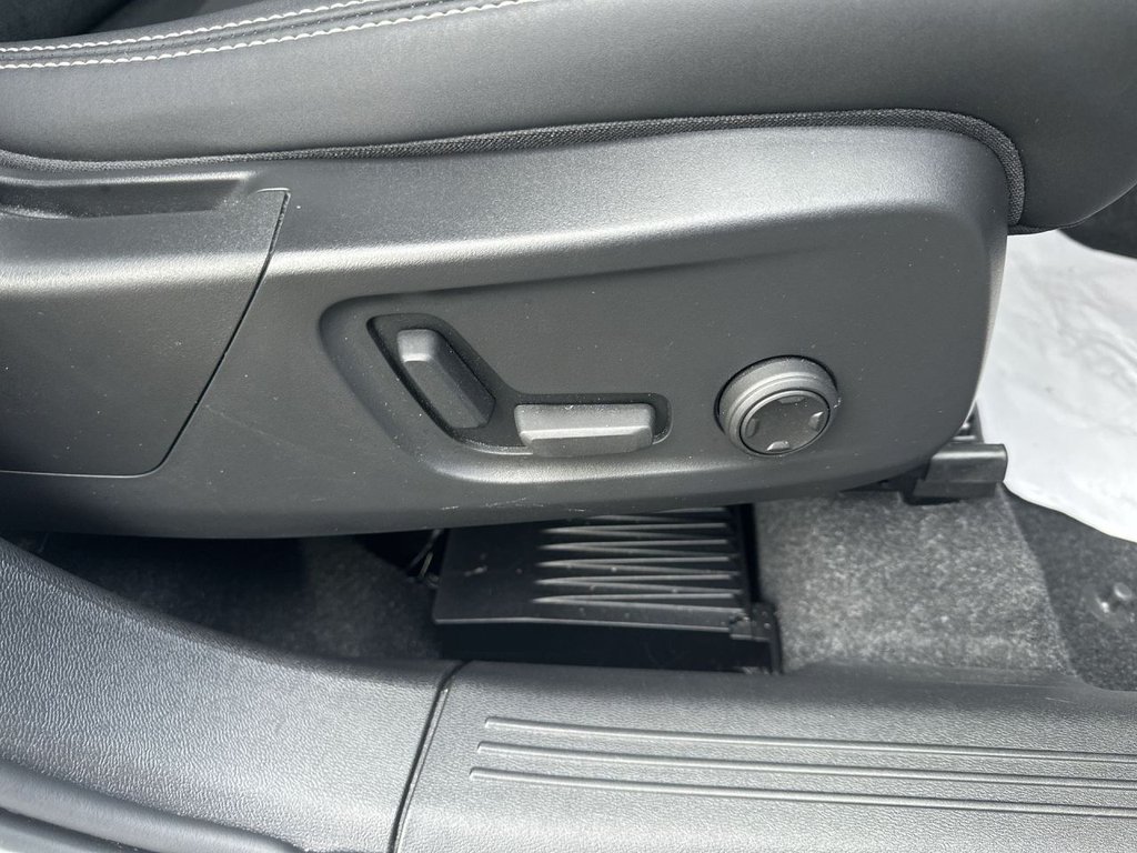 Used Volvo XC40 2023 for sale - 77498410: Photo 22