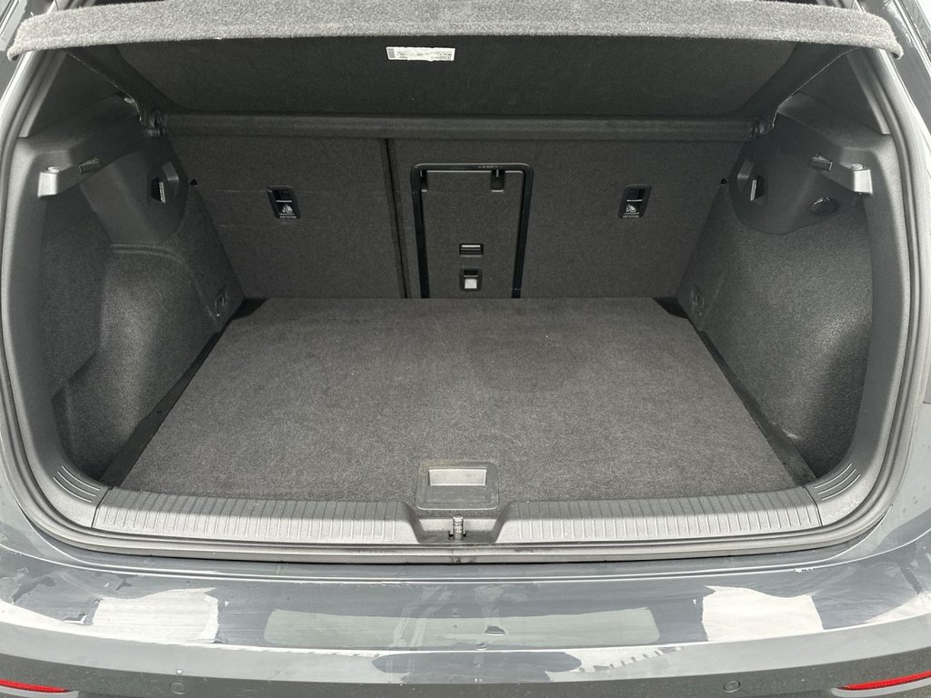 Used Volkswagen Golf 2024 for sale - 77498599: Photo 12