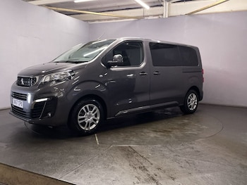 Used Peugeot Traveller 2017 for sale - 78227381: Photo