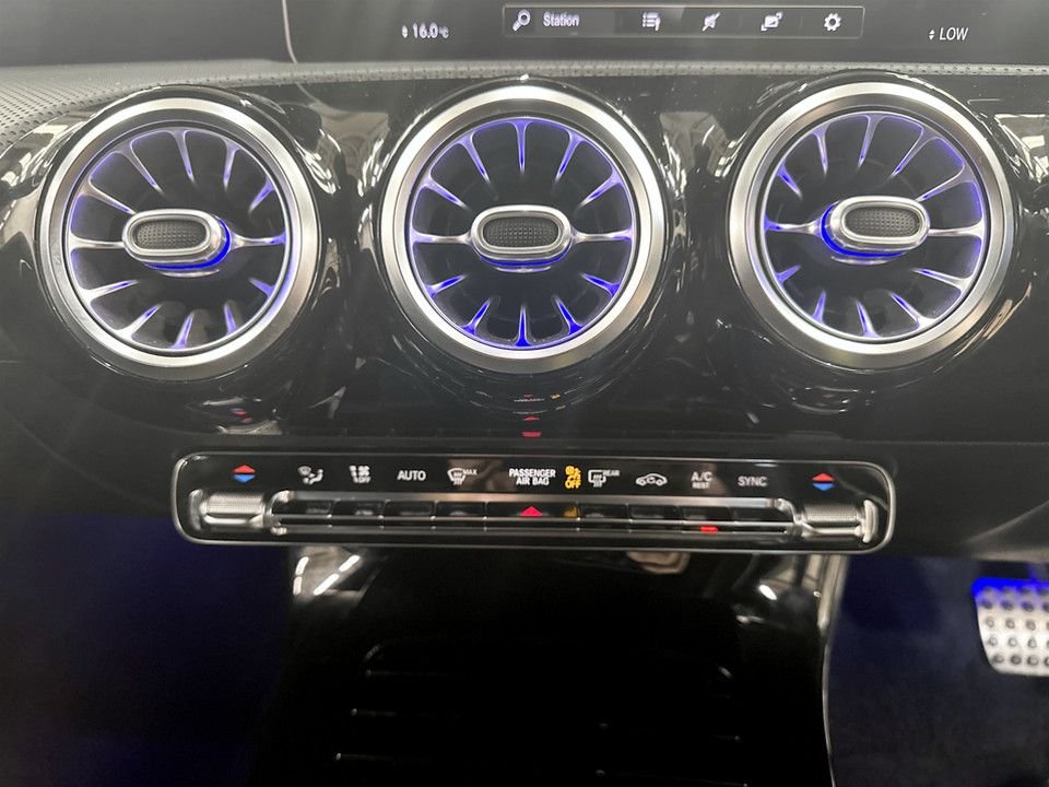 Used Mercedes-Benz A-Class 2019 for sale - 77976596: Photo 18