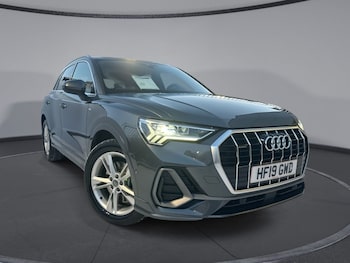 Used Audi Q3 2019 for sale - 77199911: Photo