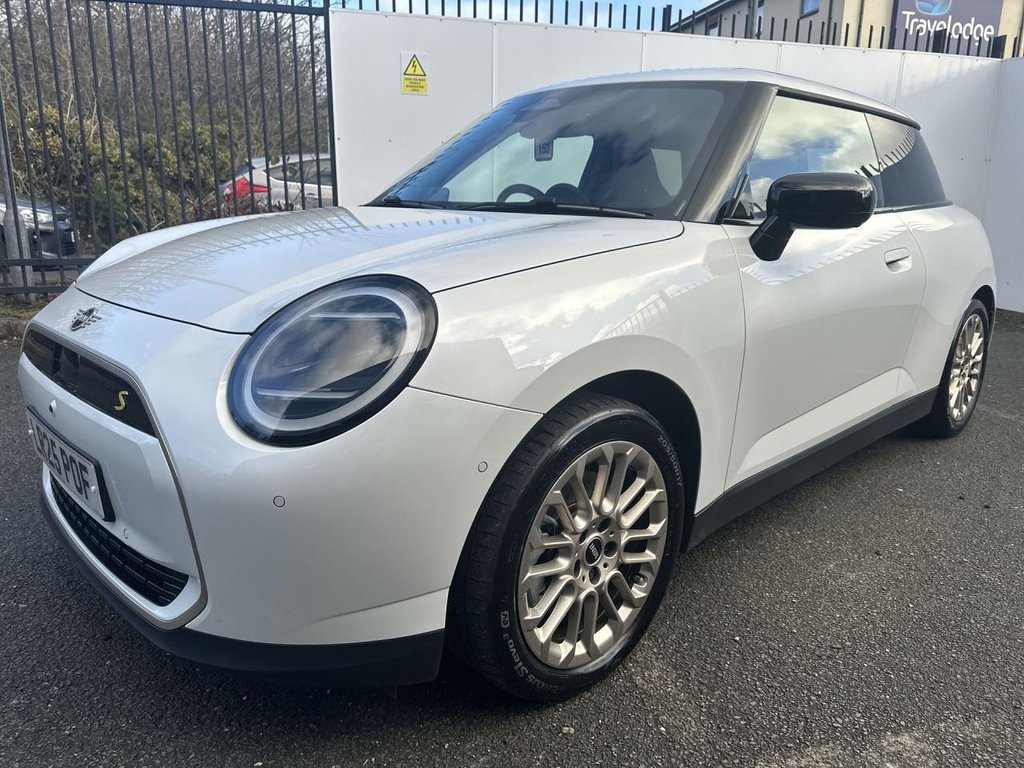 Used MINI Electric Cooper 2025 for sale - 77122007: Photo 4