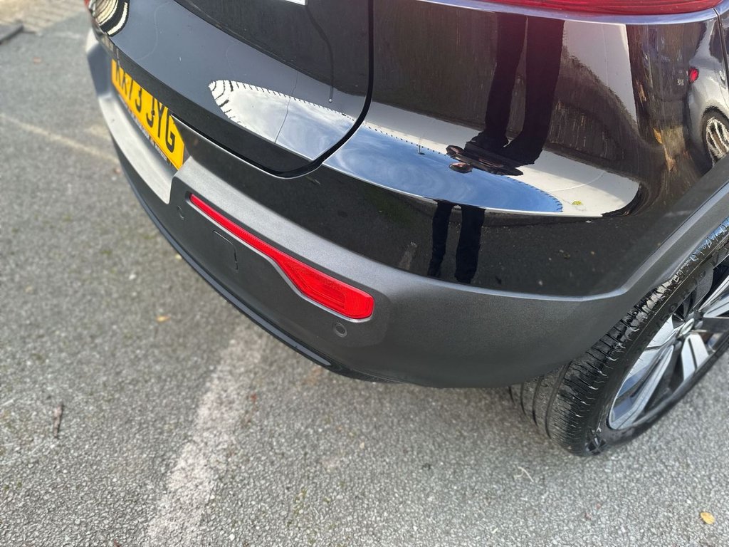 Used Volvo XC40 2023 for sale - 76792076: Photo 14