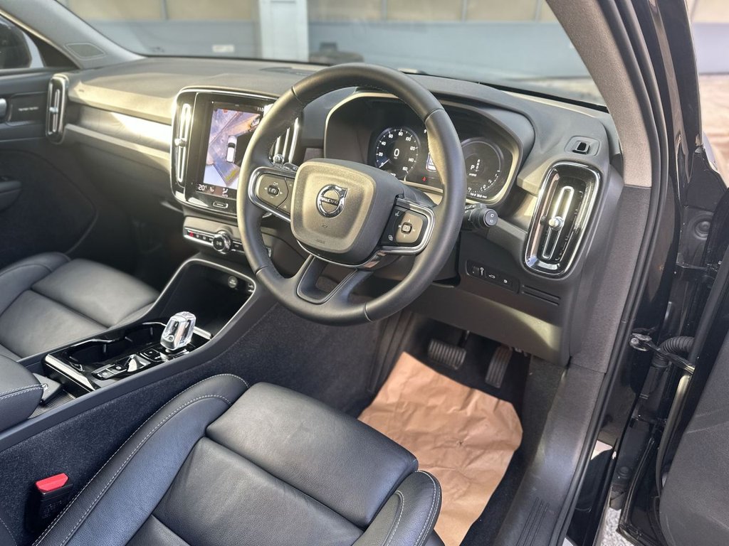 Used Volvo XC40 2023 for sale - 76792076: Photo 16