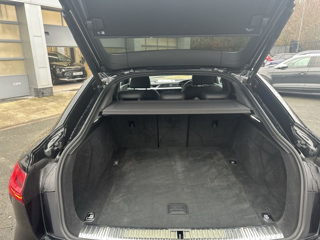 Used Audi e-tron 2022 for sale - 77139953: Photo 19